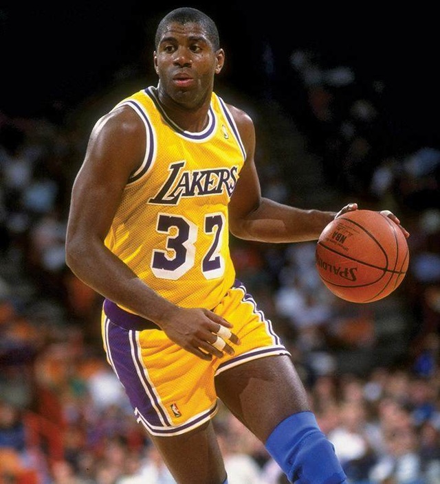 火箭让乌杜卡亲信范弗利特带新人，球迷担忧：别把谢泼德也教“废”了