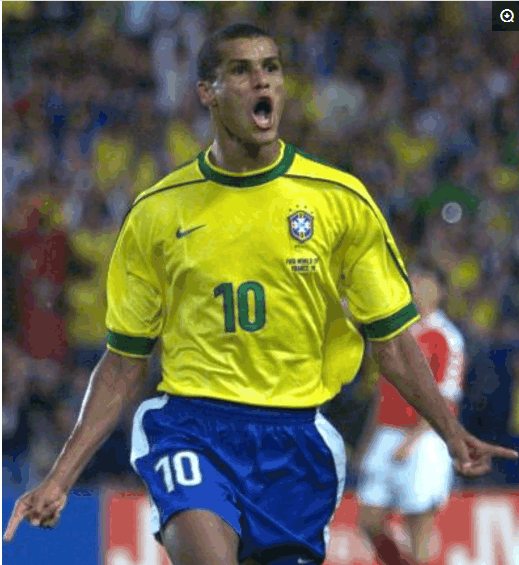 汇聚了来自 汇聚了来自